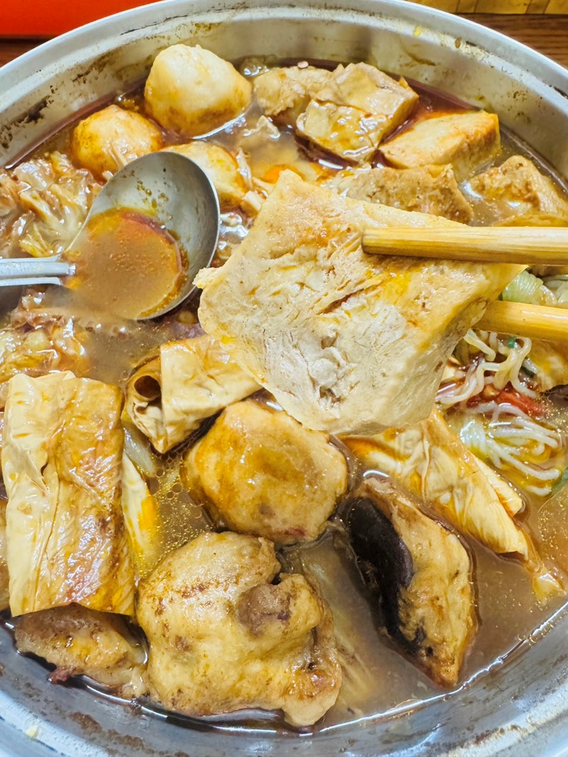 女人知己試用大隊,口碑行銷,部落客行銷,草食研 十三香赤麻辣鍋底包,麻辣鍋,鍋底包,火鍋,素食,蔬食,大哉良食,草食研,Vegan,可以喝湯的麻辣鍋